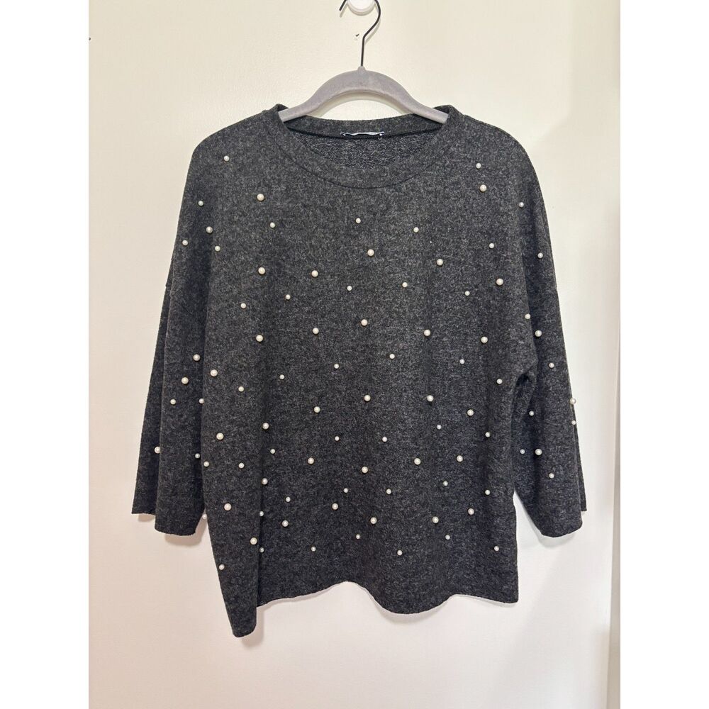 Zara Trafaluc Pearl Embellished Sweater Gray Knit Top Medium Soft Office Goth